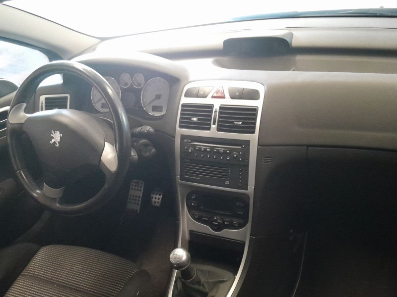 peugeot 307 cc (s1) del año 2004