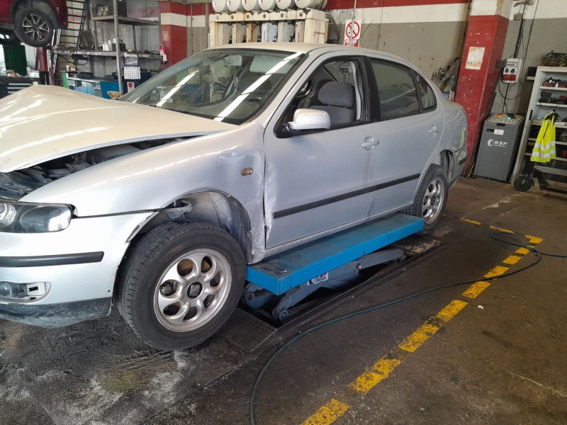 seat toledo (1m2) del año 1999