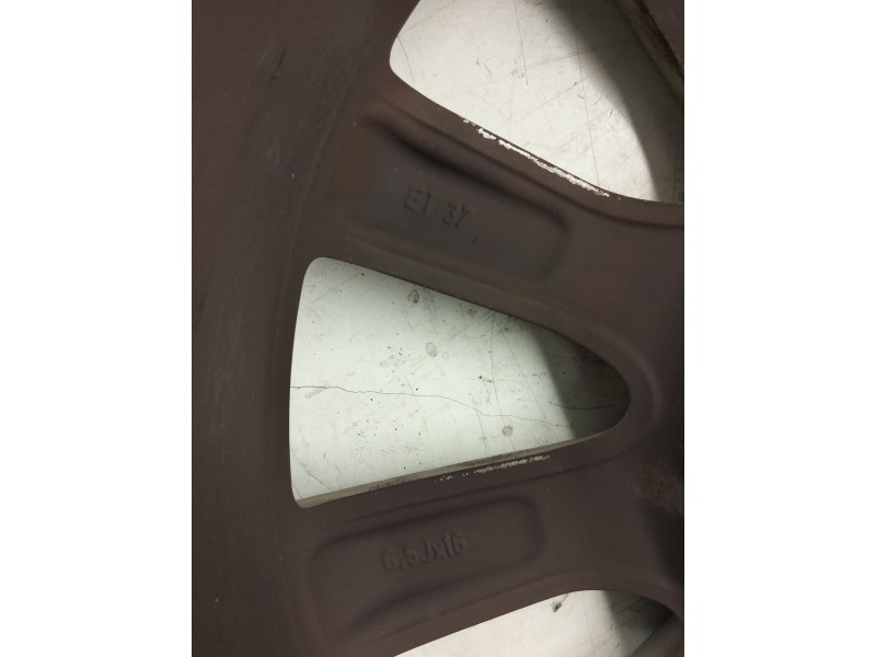 Recambio de llanta aluminio para opel astra h berlina enjoy referencia OEM IAM 16-5-TORNILLOS ET37 