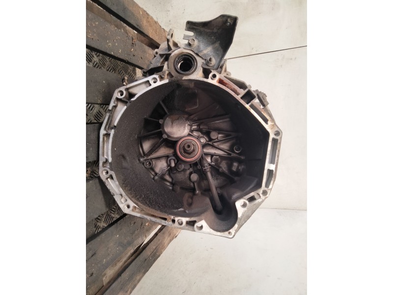 Recambio de caja cambios para renault scenic ii 1.5 dci diesel referencia OEM IAM  153817 