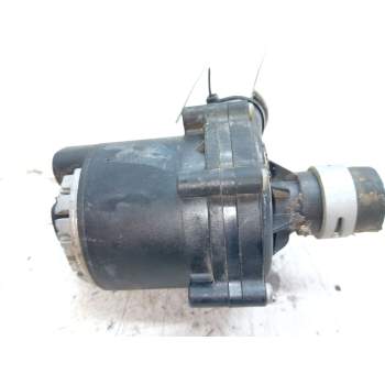 Recambio de motor electrico de agua para nissan leaf (ze0) electric referencia OEM IAM 215815SA0A  