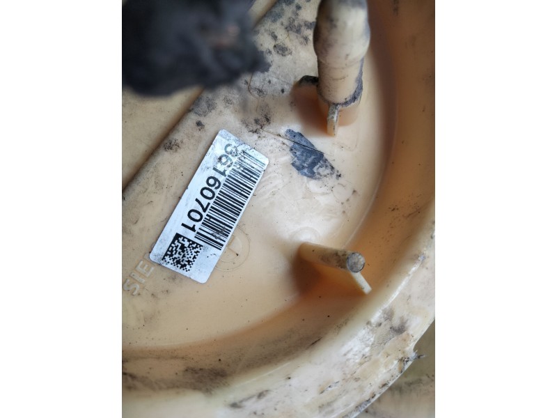 Recambio de aforador para bmw serie 1 berlina (e81/e87) referencia OEM IAM 7190943  