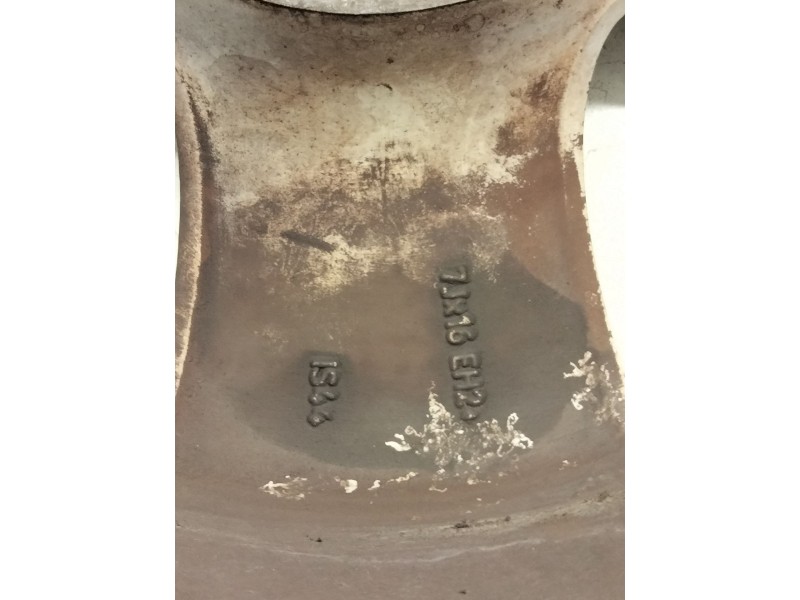 Recambio de llanta aluminio para bmw serie 1 berlina (e81/e87) referencia OEM IAM 16-5-TORNILLOS  