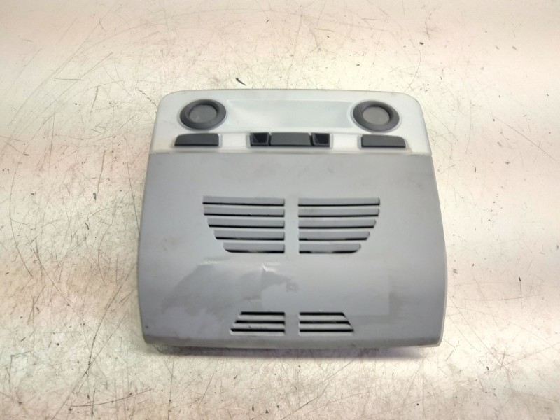 Recambio de luz interior para bmw serie 1 berlina (e81/e87) referencia OEM IAM 697437301  
