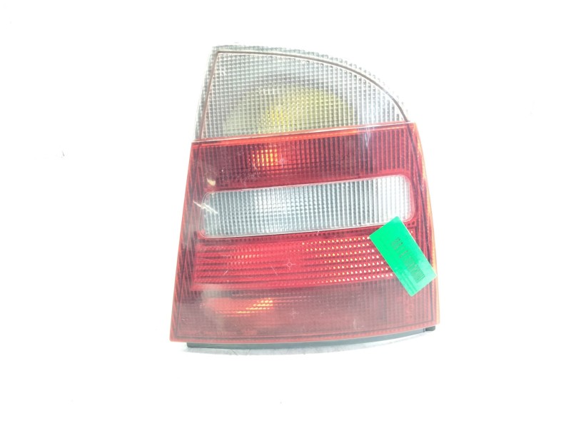 Recambio de piloto trasero derecho para skoda octavia berlina (1u2) 1.9 tdi glx referencia OEM IAM 1U6945257  