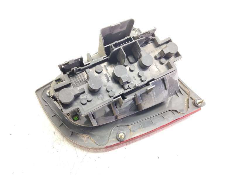 Recambio de piloto trasero derecho para skoda octavia berlina (1u2) 1.9 tdi glx referencia OEM IAM 1U6945257  