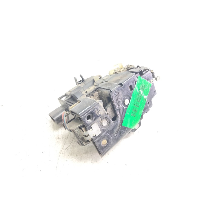 Recambio de cerradura puerta delantera derecha para skoda octavia berlina (1u2) 1.9 tdi glx referencia OEM IAM 3B1837016A  