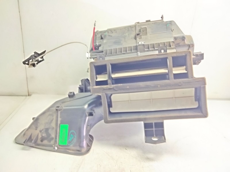 Recambio de calefaccion entera normal para hyundai i20 classic referencia OEM IAM 972001J120  