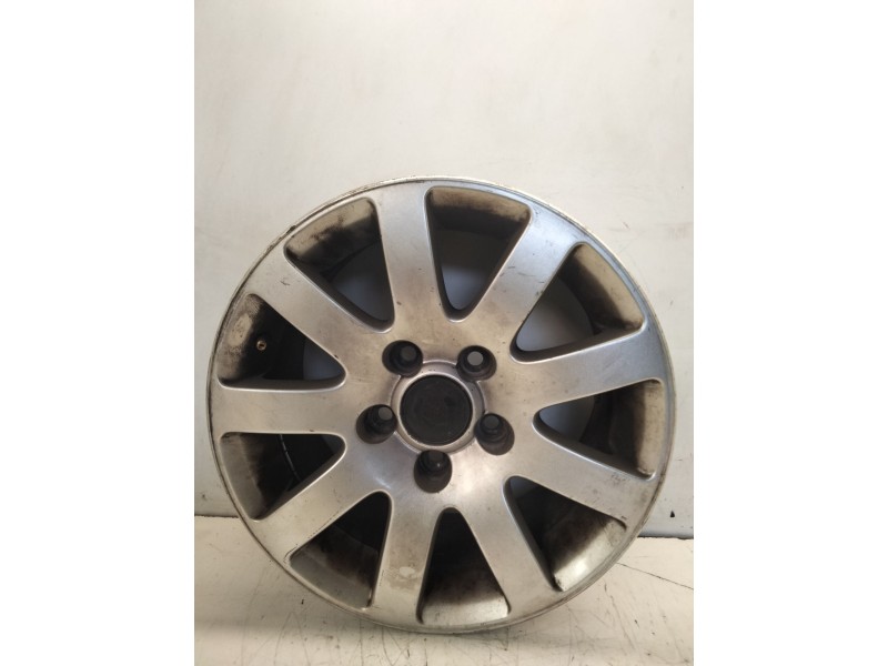 Recambio de llanta aluminio para volkswagen passat berlina (3b3) advance referencia OEM IAM 15-5-TORNILLOS ET37 