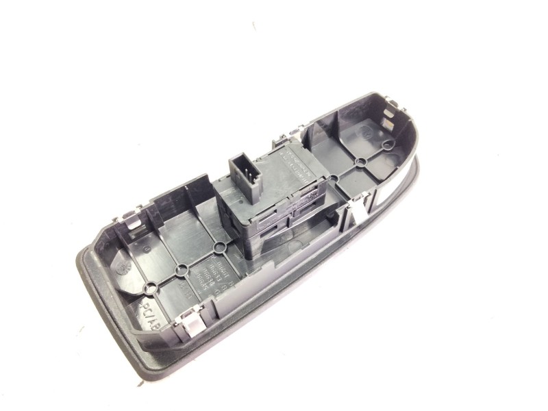 Recambio de mando elevalunas delantero derecho para bmw serie 1 berlina (e81/e87) 116d referencia OEM IAM 6970242AI01  
