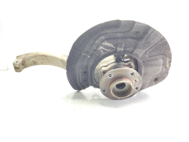 Recambio de mangueta delantera derecha para bmw x5 (e70) 3.0d referencia OEM IAM 6773784  