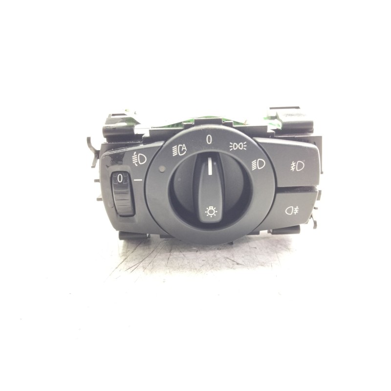 Recambio de mando luces para bmw serie 1 berlina (e81/e87) 116d referencia OEM IAM 6832792  