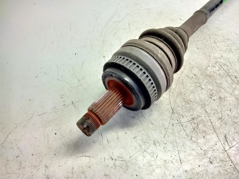 Recambio de transmision trasera derecha para bmw serie 1 berlina (e81/e87) 116d referencia OEM IAM 7533466AI03  