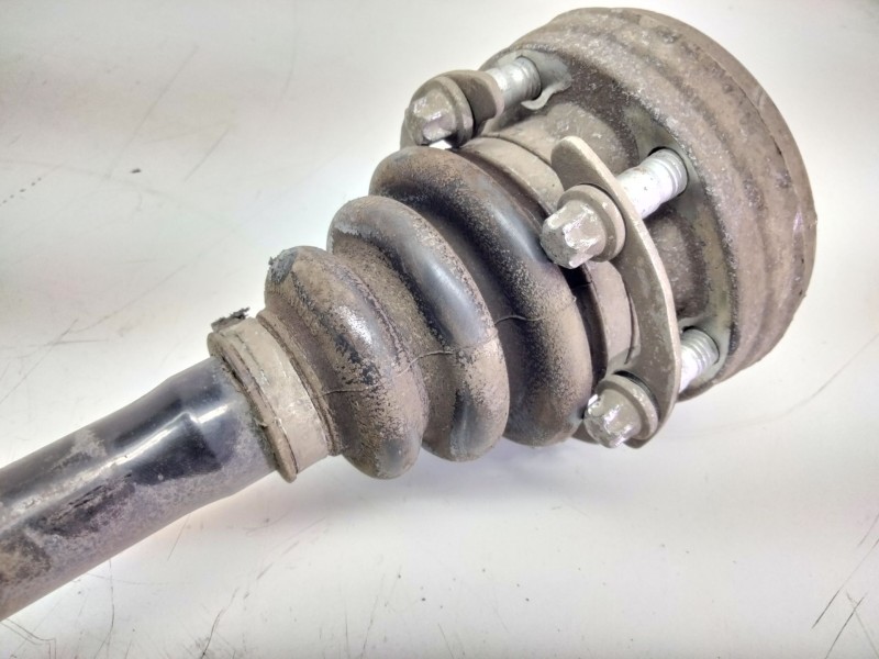 Recambio de transmision trasera derecha para bmw serie 1 berlina (e81/e87) 116d referencia OEM IAM 7533466AI03  