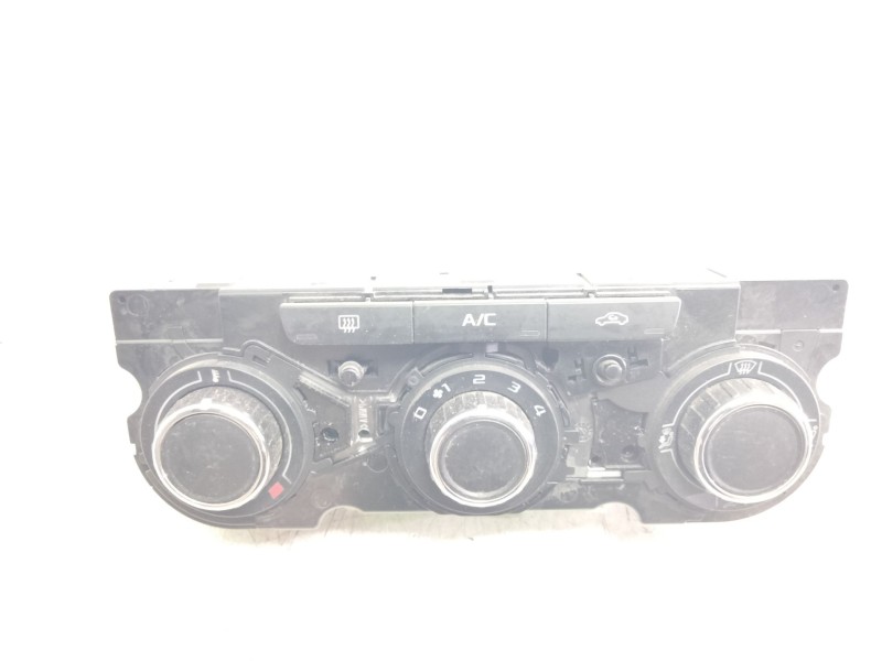 Recambio de mando calefaccion / aire acondicionado para skoda yeti referencia OEM IAM 3T0820047AK  