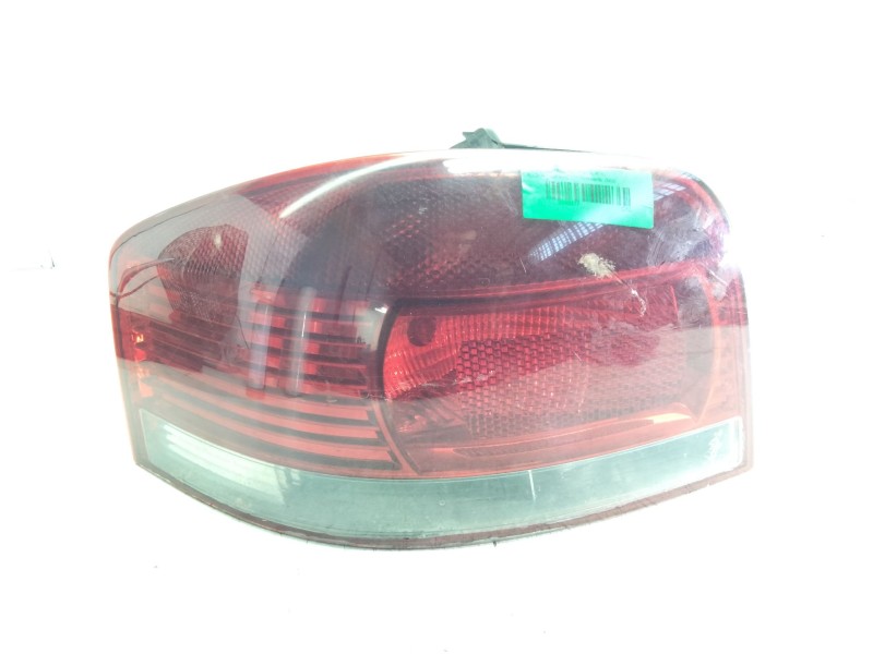 Recambio de piloto trasero izquierdo para audi a3 (8p) 1.6 tdi ambiente referencia OEM IAM 8P0945095  