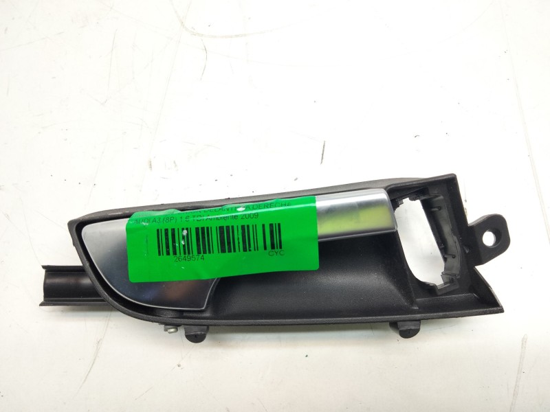 Recambio de maneta interior delantera derecha para audi a3 (8p) 1.6 tdi ambiente referencia OEM IAM 8P3867020  