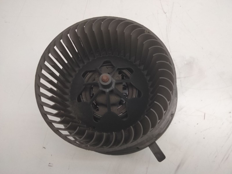 Recambio de motor calefaccion para audi a3 (8p) 1.6 tdi ambiente referencia OEM IAM 3C0907521F  