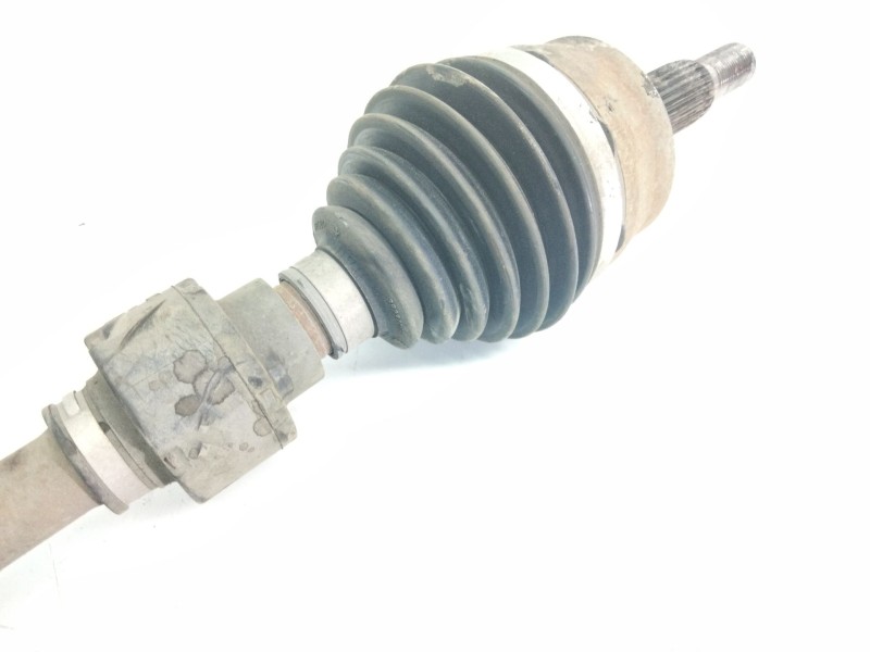 Recambio de transmision delantera derecha para renault arkana e-tech 1.6 hybrid referencia OEM IAM 18921P8H1  