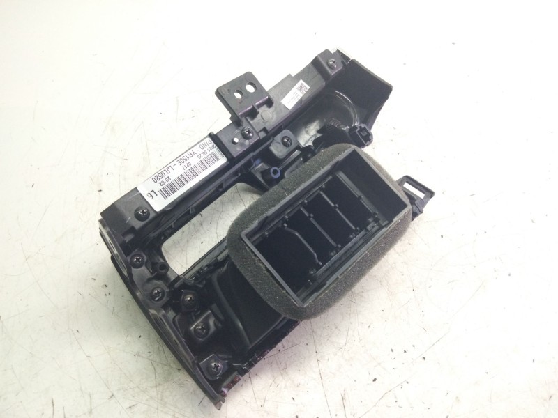 Recambio de aireador izquierdo para renault arkana e-tech 1.6 hybrid referencia OEM IAM YR150ELJL0520  