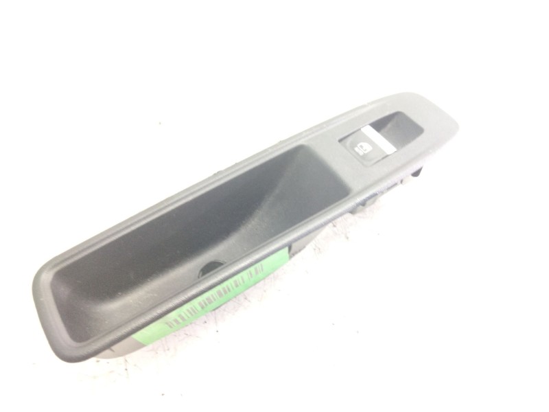 Recambio de mando elevalunas trasero izquierdo para renault arkana e-tech 1.6 hybrid referencia OEM IAM   