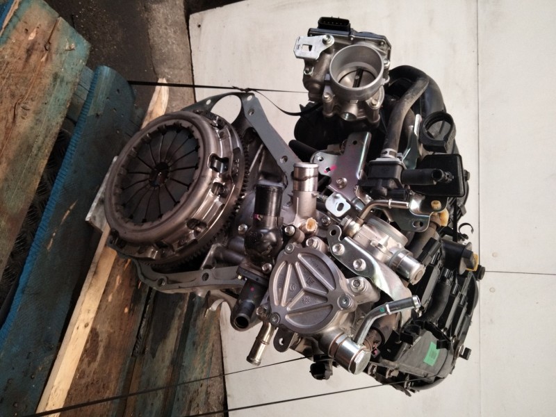 Recambio de motor completo para mazda cx-5 2.0 cat referencia OEM IAM 82JD1149 PE31201818 