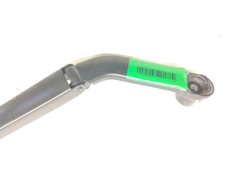 Recambio de brazo limpia delantero derecho para mazda cx-5 2.0 cat referencia OEM IAM   