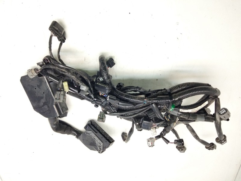 Recambio de instalacion motor para mazda cx-5 2.0 cat referencia OEM IAM GV9S-67-020Z02  