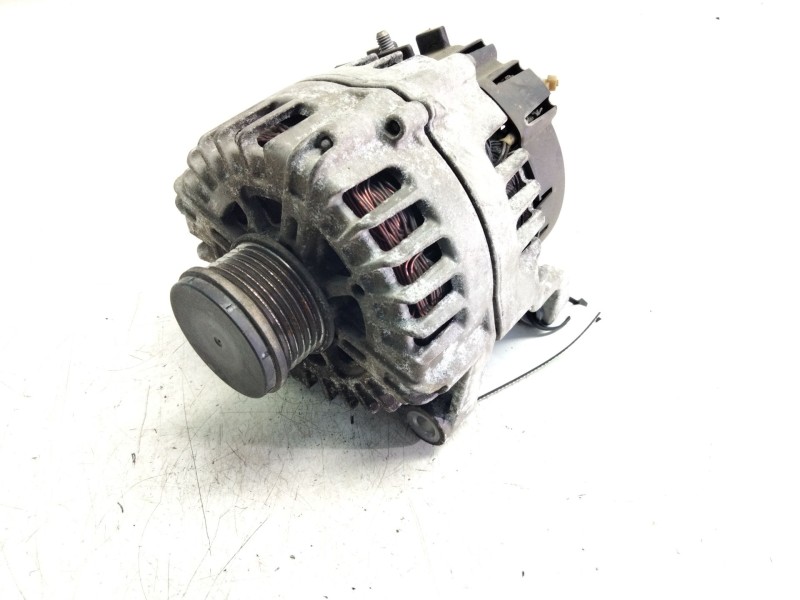 Recambio de alternador para bmw serie 3 lim. (f30) 320d referencia OEM IAM 8578608  