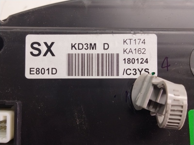 Recambio de cuadro instrumentos para mazda cx-5 2.0 cat referencia OEM IAM KD3MD  