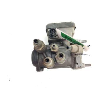 Recambio de centralita ebs para scania serie p/g/r (l-clase) referencia OEM IAM 1879274  