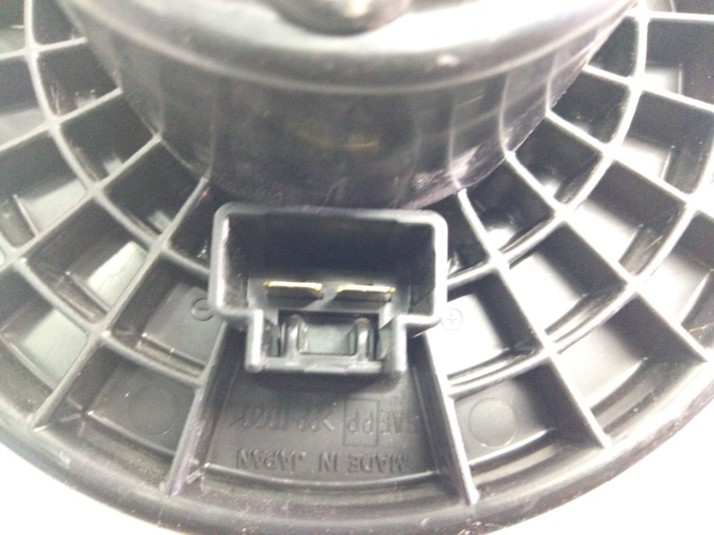 Recambio de motor calefaccion para mazda cx-5 2.0 cat referencia OEM IAM 8727006510  