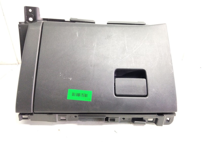 Recambio de guantera para mazda cx-5 2.0 cat referencia OEM IAM KB7W64261  