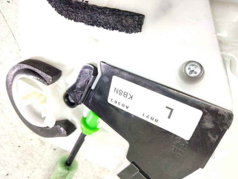 Recambio de cerradura puerta delantera derecha para mazda cx-5 2.0 cat referencia OEM IAM 8B21A0363  