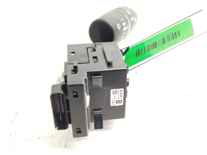 Recambio de mando limpia para mazda cx-5 2.0 cat referencia OEM IAM 17J671  