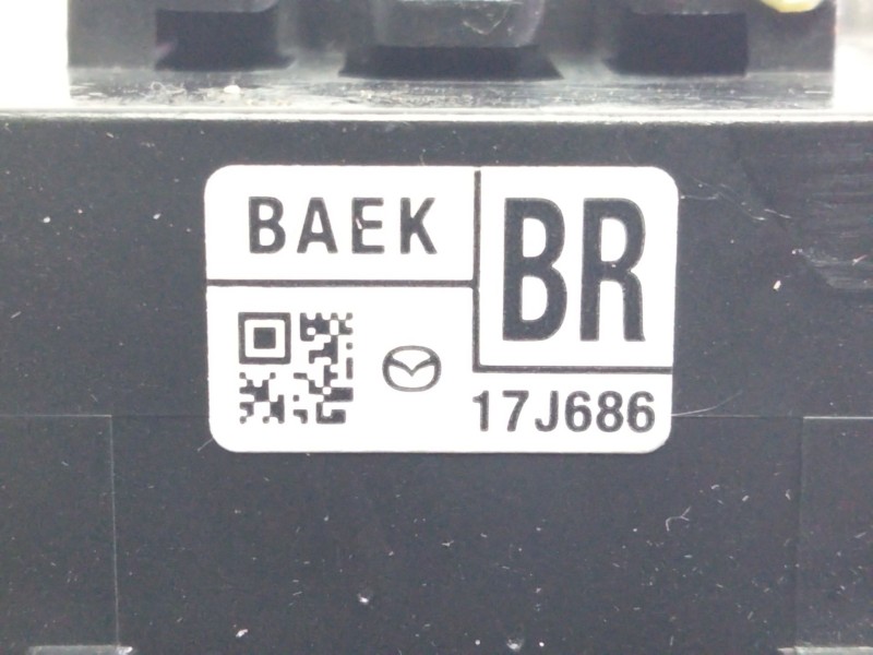 Recambio de mando luces para mazda cx-5 2.0 cat referencia OEM IAM 17J686  