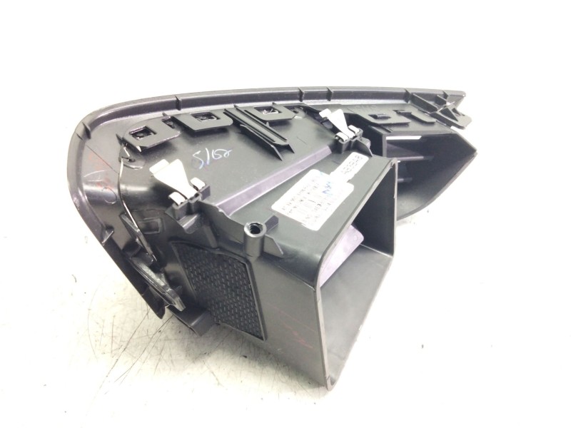 Recambio de aireador derecho para ford ecosport titanium referencia OEM IAM DN1BN018B08  