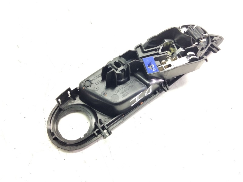 Recambio de maneta interior delantera izquierda para ford ecosport titanium referencia OEM IAM 8A61A22601  