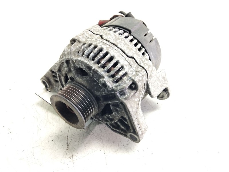 Recambio de alternador para nissan micra (k11) style referencia OEM IAM 231005F600  