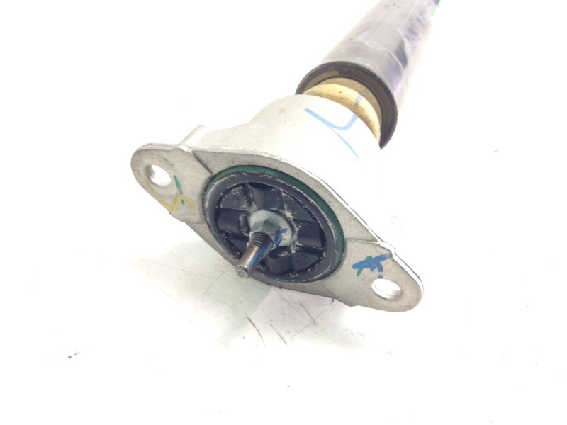 Recambio de amortiguador trasero derecho para ford ecosport titanium referencia OEM IAM FNIC18080BB  