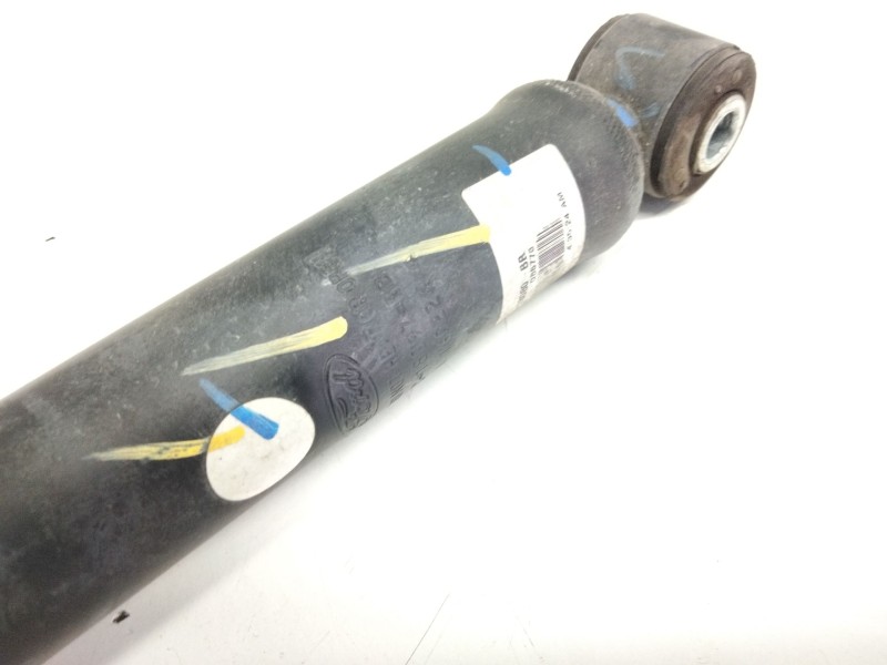 Recambio de amortiguador trasero izquierdo para ford ecosport titanium referencia OEM IAM FNIC18080BB  
