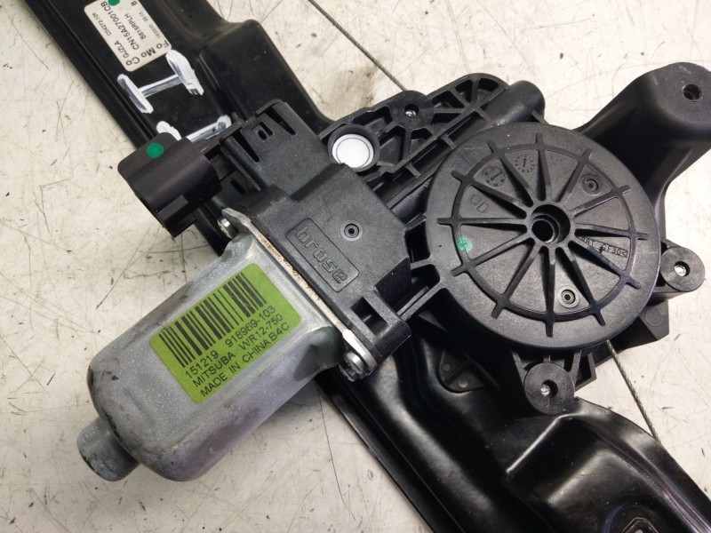 Recambio de elevalunas trasero izquierdo para ford ecosport titanium referencia OEM IAM CN15A27001CB  