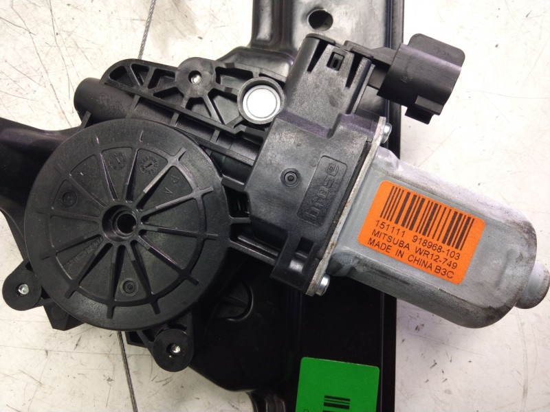 Recambio de elevalunas trasero derecho para ford ecosport titanium referencia OEM IAM CN15A23200CB  