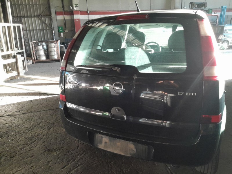 opel meriva del año 2004