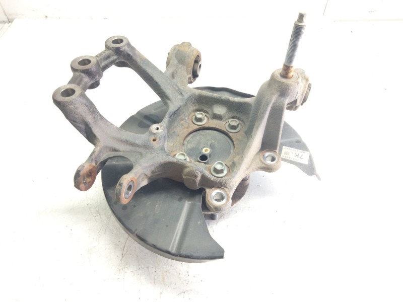 Recambio de mangueta trasera izquierda para mazda cx-5 2.0 cat referencia OEM IAM 70219694  