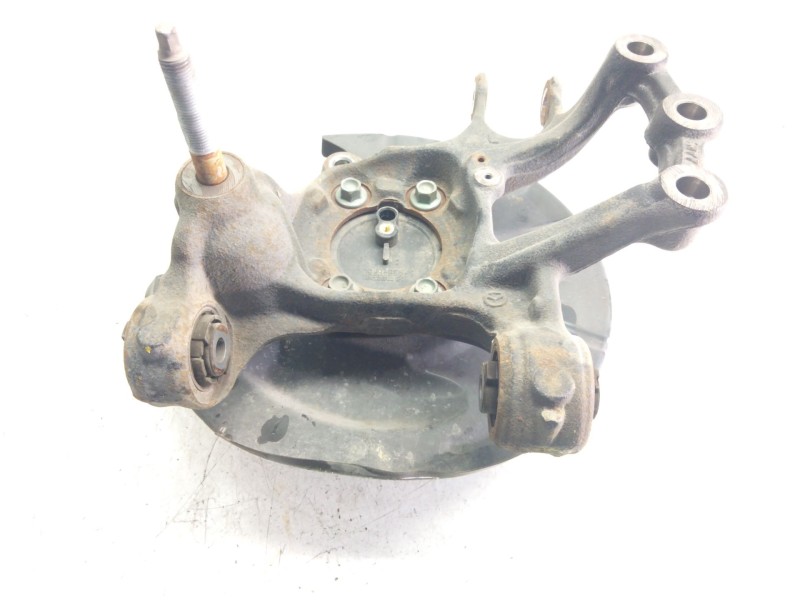 Recambio de mangueta trasera izquierda para mazda cx-5 2.0 cat referencia OEM IAM 70219694  