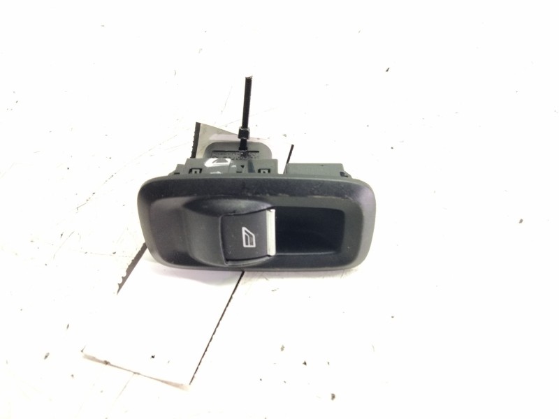 Recambio de mando elevalunas delantero derecho para ford ecosport titanium referencia OEM IAM EN1514529BA  