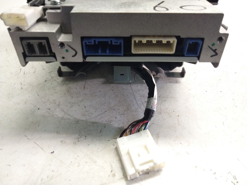 Recambio de pantalla multifuncion para mazda cx-5 2.0 cat referencia OEM IAM KB8M669C0D  