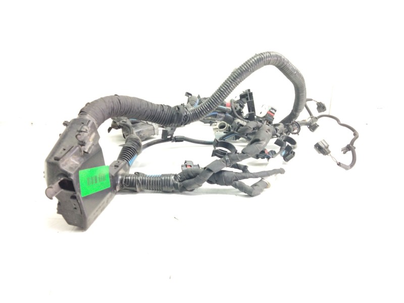 Recambio de instalacion motor para ford ecosport titanium referencia OEM IAM 8V5114A390FA  