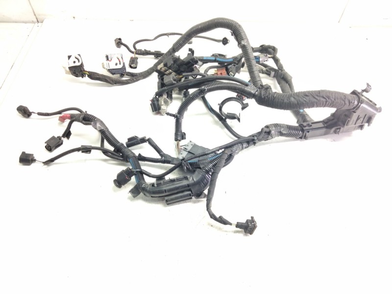 Recambio de instalacion motor para ford ecosport titanium referencia OEM IAM 8V5114A390FA  